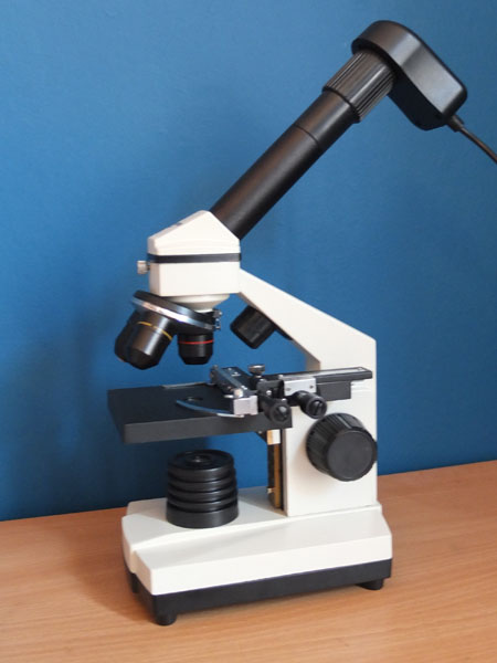 Caméra USB sur Microscope - Serrurier Forensique Alexandre TRIFFAULT